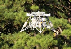 "Mighty Eagle" ist ein spezielles Testvehikel der NASA, mit dem die US-Raumfahrtbehörde die Flugsteuerung für landefähige Raumsonden erprobt. (#2)