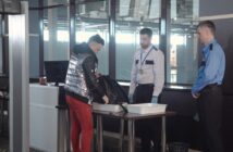 Sicherheit am Flughafen: Dank Sachkundeprüfung und 34a-Schein in der Security arbeiten ( Foto: Shutterstock- FrameStockFootages)