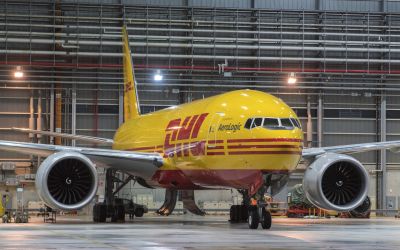 Die Option GoGreen Plus ermöglicht das Insetting: CO2-Emissionen aus Frachtaufkommen werden durch den Einsatz von nachhaltigem Flugkraftstoff (SAF) reduziert (Foto: Deutsche Post DHL Group)