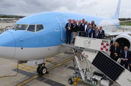 TUI Fluggesellschaften erweitern Flugangebot nach Neapel auf 18 wöchentliche (Foto: TUI AG)